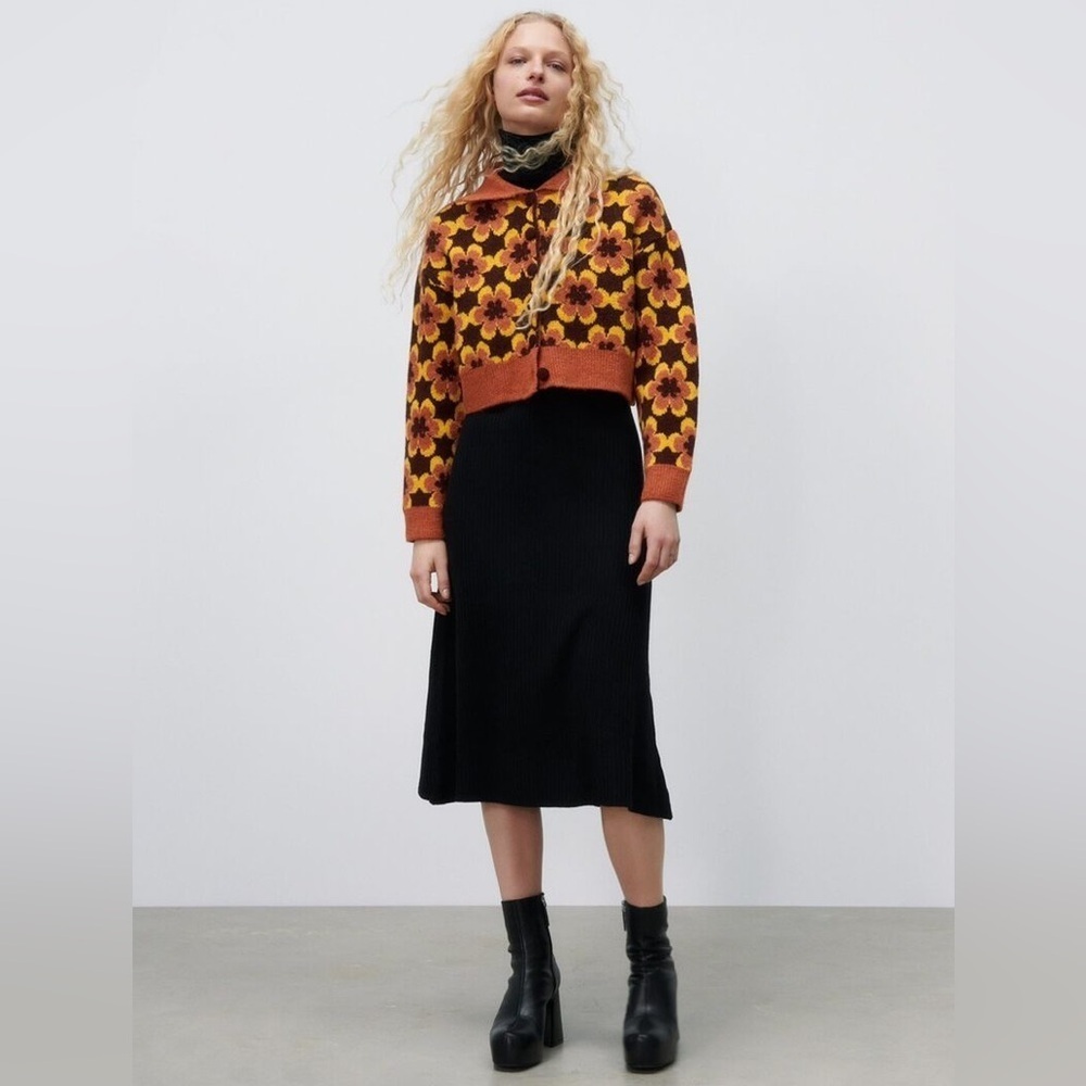 Zara Geometric Knit Jacquard Cropped Sweater Floral sz M - Picture 4 of 8